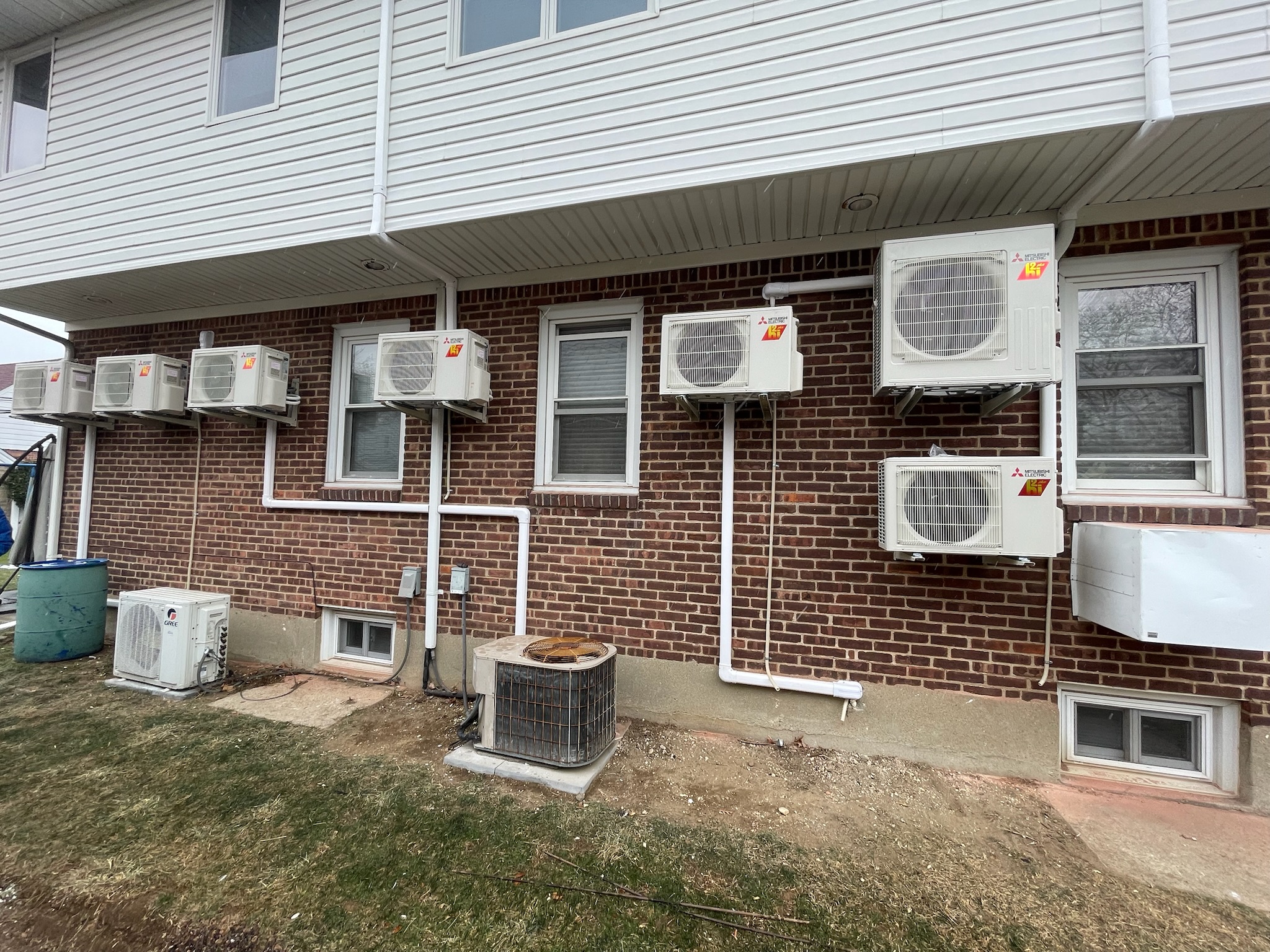 Mini split AC